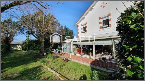   Charmante maison en pierre et brique, beau terrain avec un puit, garage Maison - 5 pi�ce(s) - 127 m�