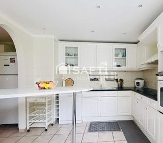  Appartement � vendre 4 pi�ces 84 m�