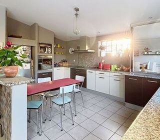  Maison � vendre 7 pi�ces 190 m�