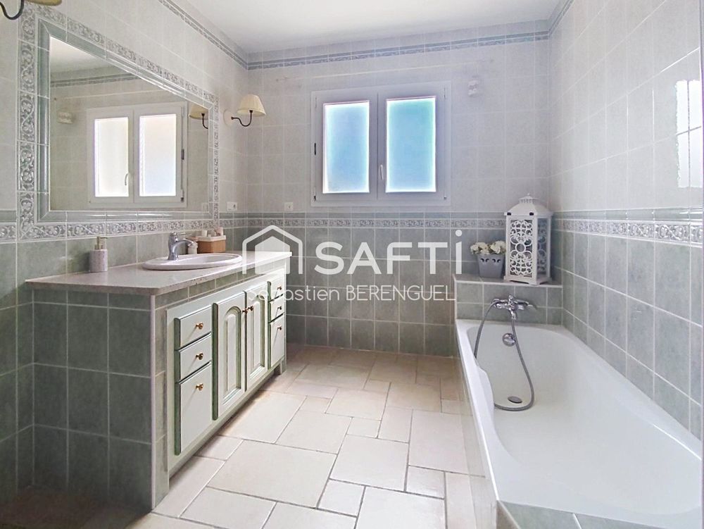 � vendre  Maison Caux (34720)