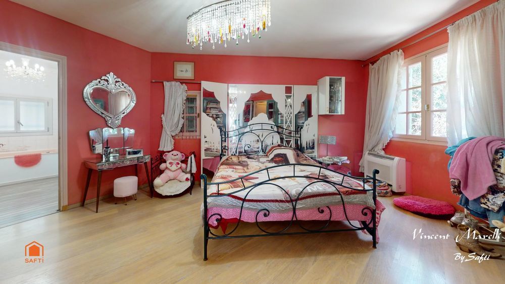 � vendre  Maison Hy�res (83400)