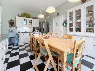  Maison � vendre 5 pi�ces 237 m�