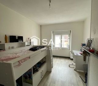  Immeuble � vendre 146 m�