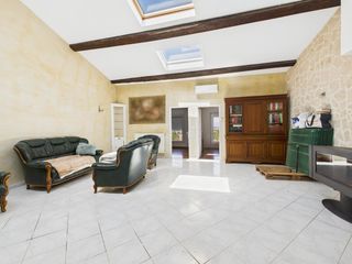  Maison � vendre 8 pi�ces 195 m�