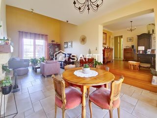  Maison � vendre 9 pi�ces 165 m�