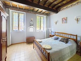  Maison � vendre 6 pi�ces 300 m�