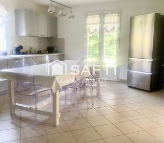  Maison � vendre 6 pi�ces 212 m�