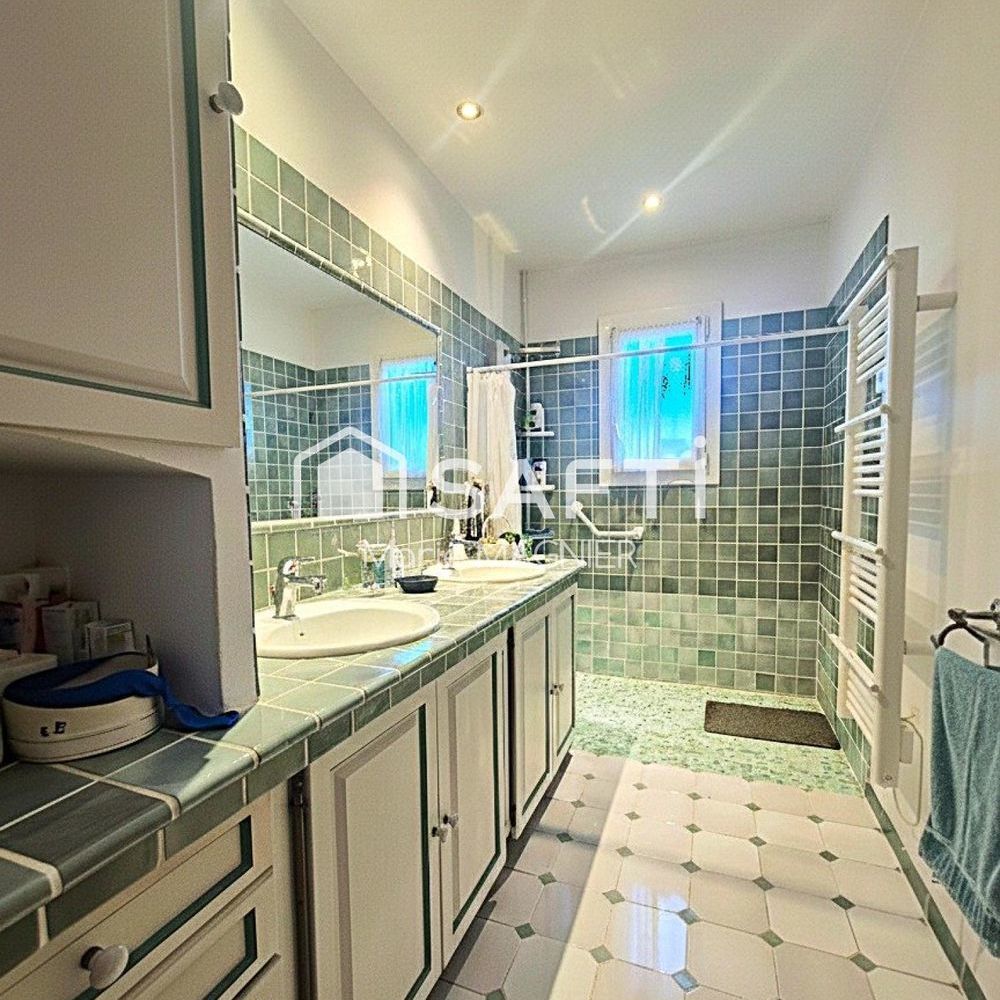 � vendre  Maison Cogolin (83310)