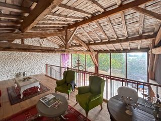  Maison � vendre 8 pi�ces 325 m�