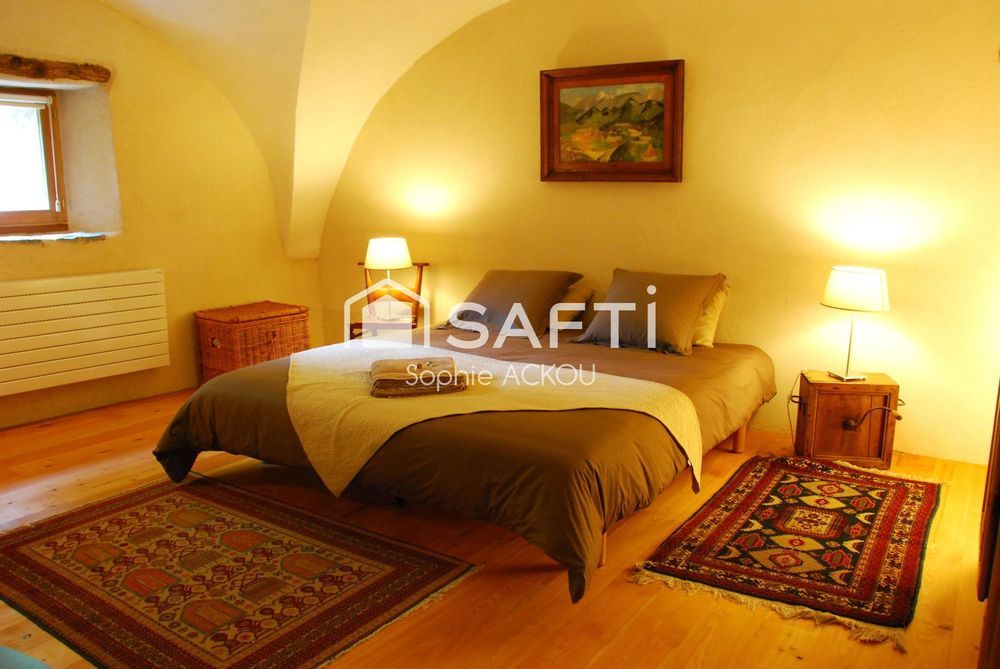 � vendre  Maison Ch�teauroux-les-Alpes (05380)