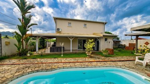   Maison F4 avec piscine, Fran�ois Maison - 5 pi�ce(s) - 180 m�