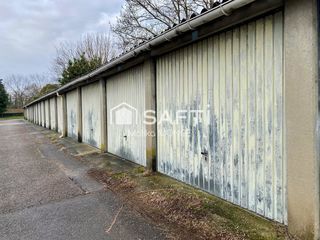  Parking / Garage � vendre 130 m�