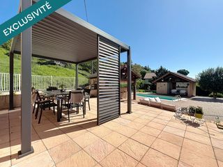  Maison � vendre 8 pi�ces 210 m�