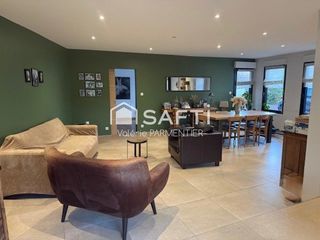  Maison � vendre 6 pi�ces 222 m�