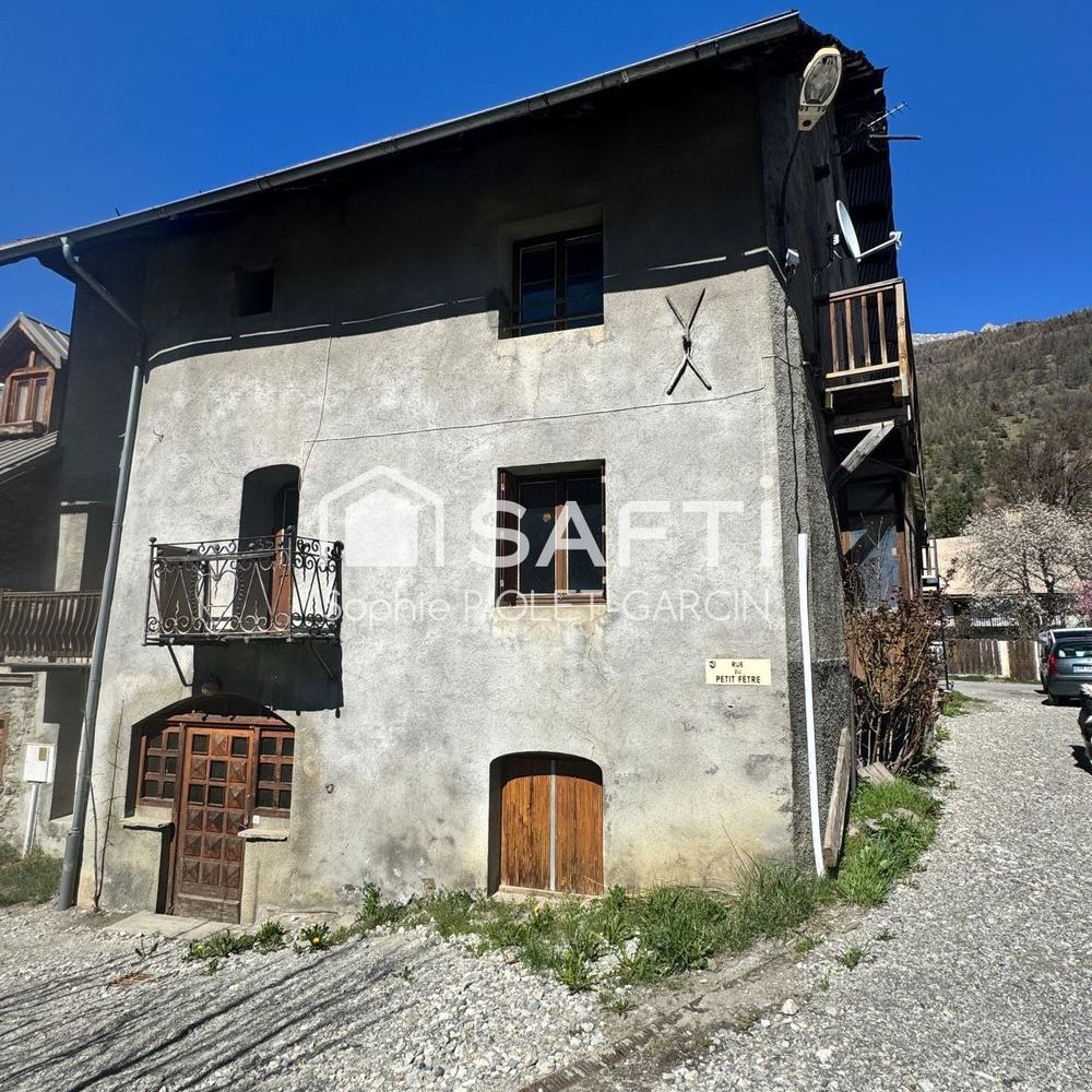 � vendre  Maison Le Mon�tier-les-Bains (05220)