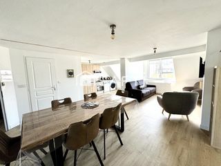  Immeuble � vendre 211 m�