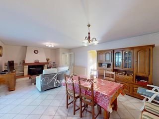  Maison � vendre 9 pi�ces 280 m�