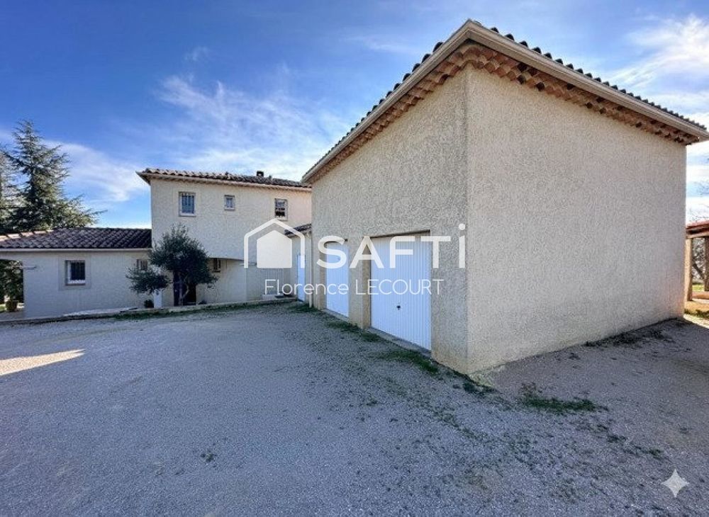 � vendre  Maison Saint-Maximin-la-Sainte-Baume (83470)