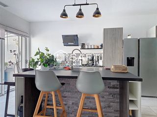  Maison � vendre 7 pi�ces 147 m�