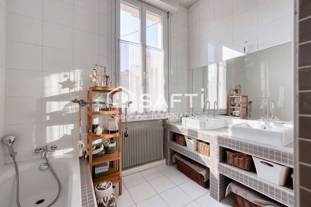 � vendre  Maison Bordeaux (33200)