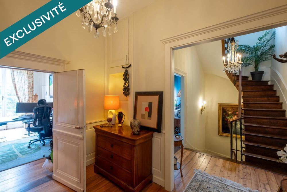 � vendre  Propri�t�/ch�teau Chaucenne (25170)