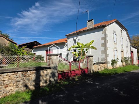   Magnifique maison charentaise a restaurer 100 m2 en hab. Maison - 4 pi�ce(s) - 100 m�