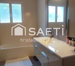  Maison � vendre 6 pi�ces 220 m�