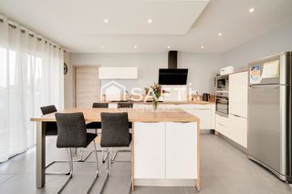  Maison � vendre 6 pi�ces 141 m�