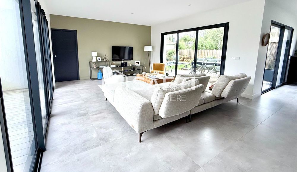 � vendre  Maison Bruges (33520)