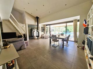  Maison � vendre 7 pi�ces 207 m�