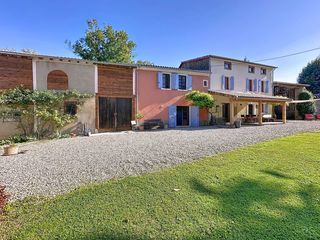  Maison � vendre 7 pi�ces 275 m�