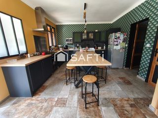  Maison � vendre 6 pi�ces 201 m�