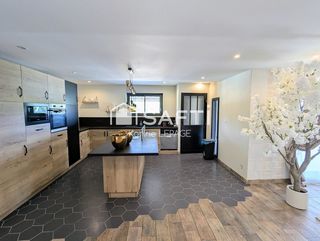  Maison � vendre 7 pi�ces 175 m�