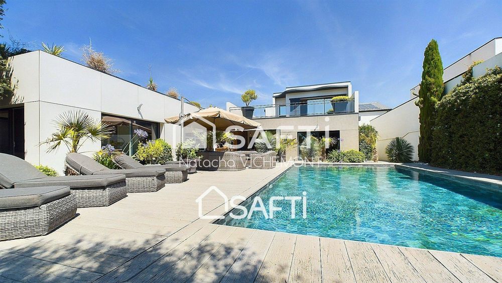 � vendre  Maison Angoulins (17690)