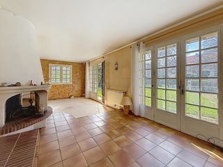  Maison � vendre 7 pi�ces 222 m�