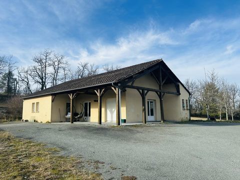   Maison r�nov�e au coeur de la nature, terrain 1Ha Maison - 6 pi�ce(s) - 144 m�