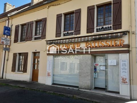   maison de bourg a restaure Maison - 10 pi�ce(s) - 165 m�