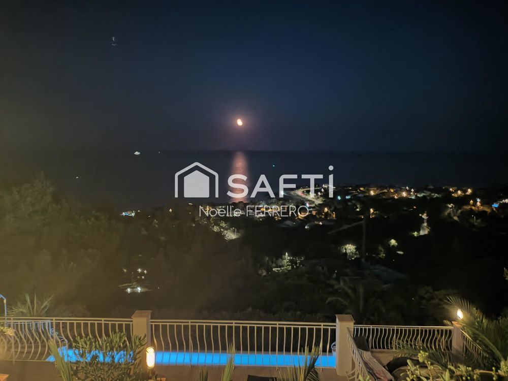 � vendre  Maison Les Issambres (83380)