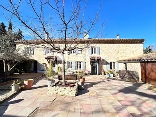  Maison � vendre 5 pi�ces 200 m�