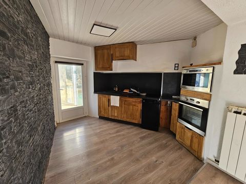   Jolie maison de village avec v�randa Maison - 4 pi�ce(s) - 64 m�