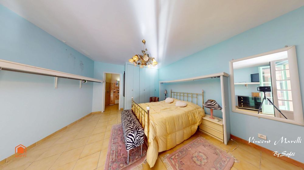 � vendre  Maison Hy�res (83400)