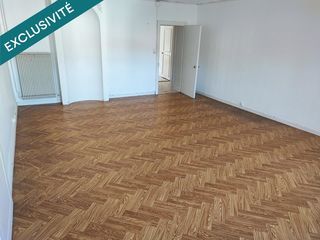  Immeuble � vendre 254 m�