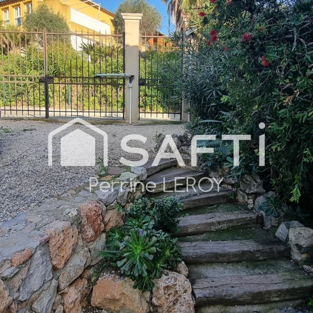 � vendre  Maison Les Issambres (83380)