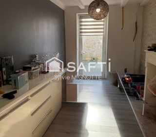  Maison � vendre 9 pi�ces 230 m�