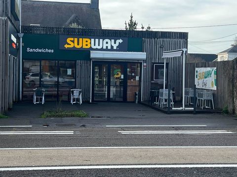 Restaurant en plein c�ur de Saint-Herblain 127000 44800 Saint-herblain