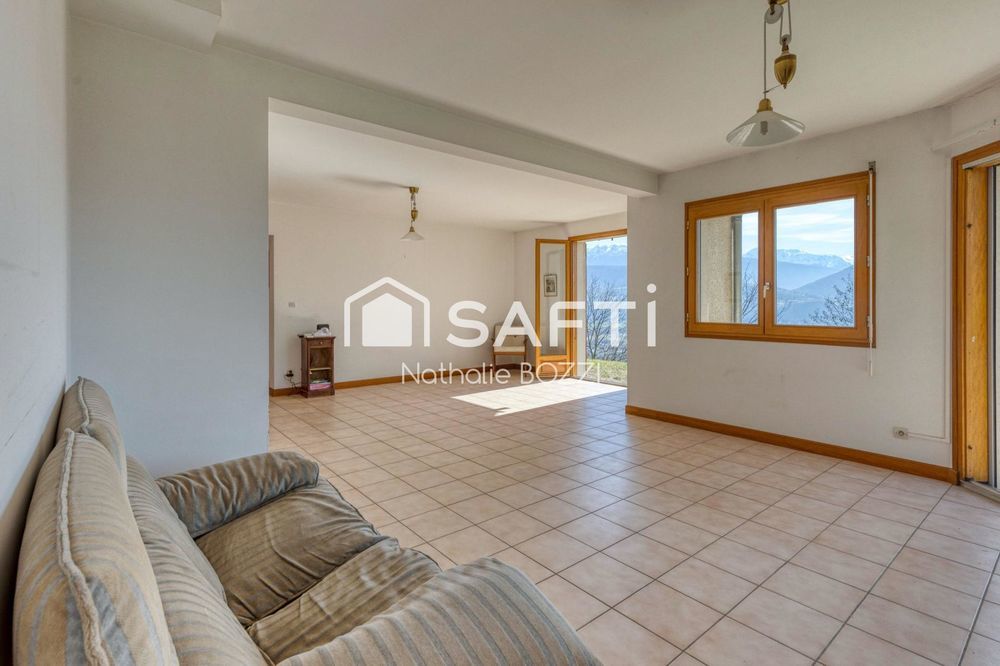 � vendre  Maison Corenc (38700)