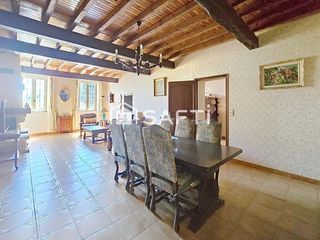  Maison � vendre 6 pi�ces 300 m�