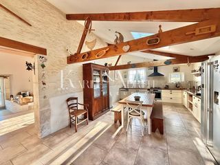  Maison � vendre 7 pi�ces 216 m�