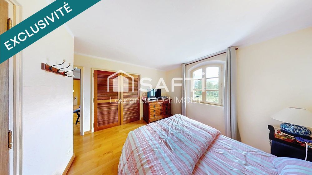 � vendre  Maison Villecroze (83690)