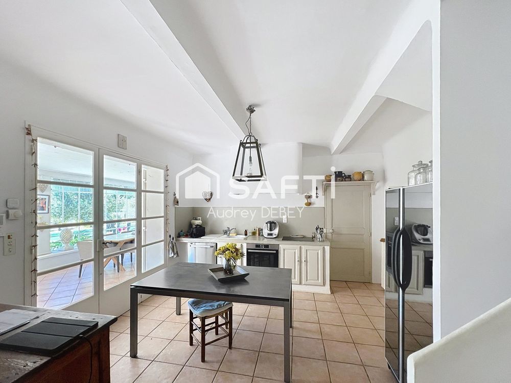 � vendre  Maison Sanary-sur-Mer (83110)